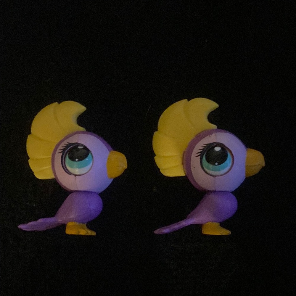 Two LPS gen 3 Birds, Closable eyes